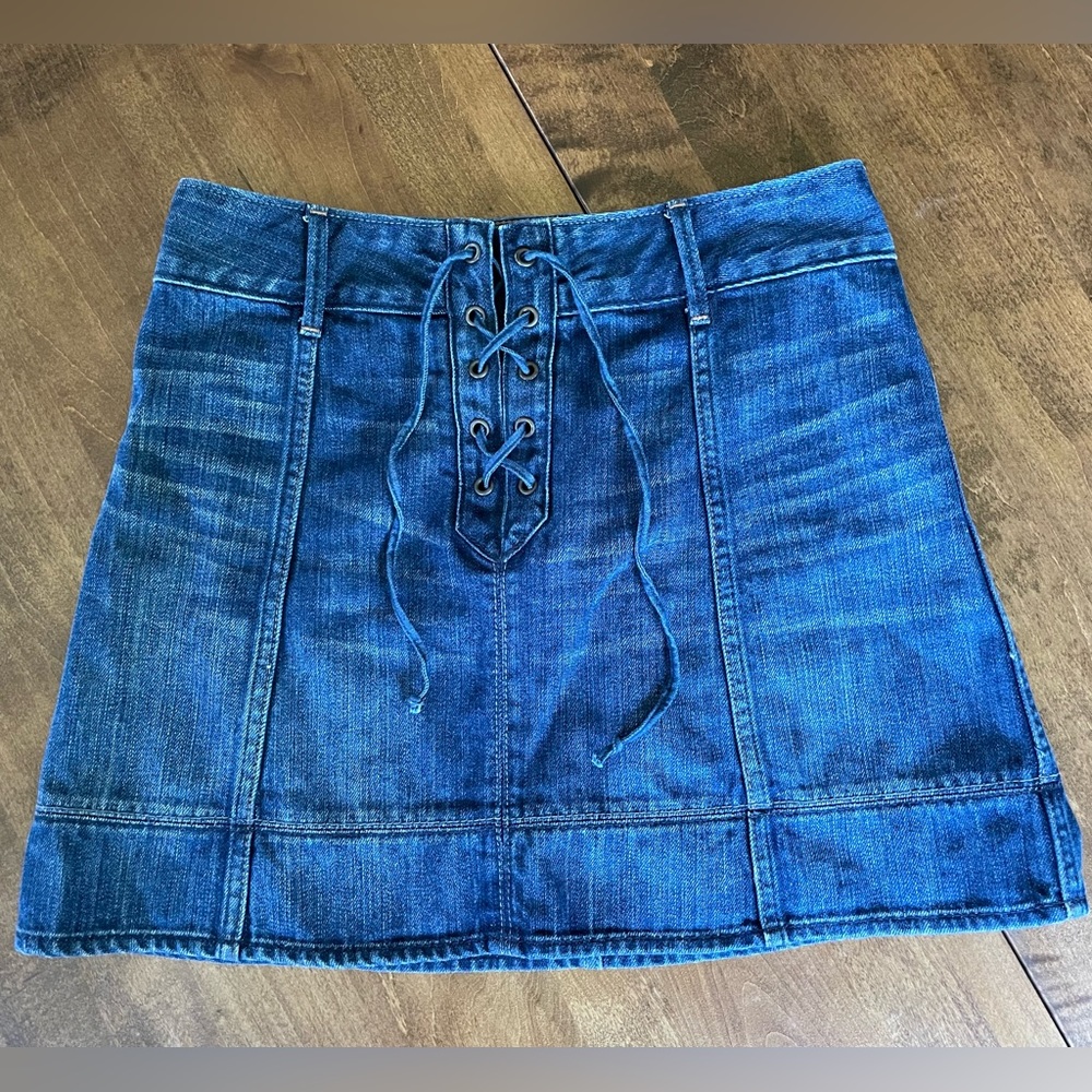 Abercrombie & Fitch Denim Skirt - size 4